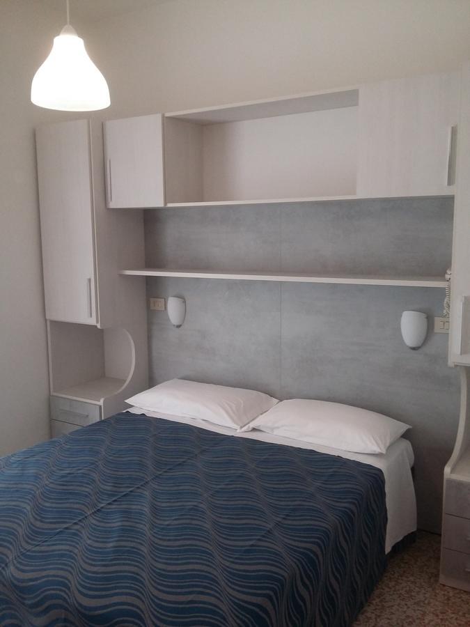 Costa Del Sole Only Room ميلانو ماريتيما المظهر الخارجي الصورة