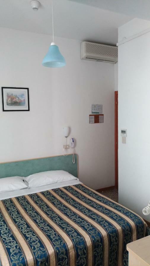 Costa Del Sole Only Room ميلانو ماريتيما المظهر الخارجي الصورة